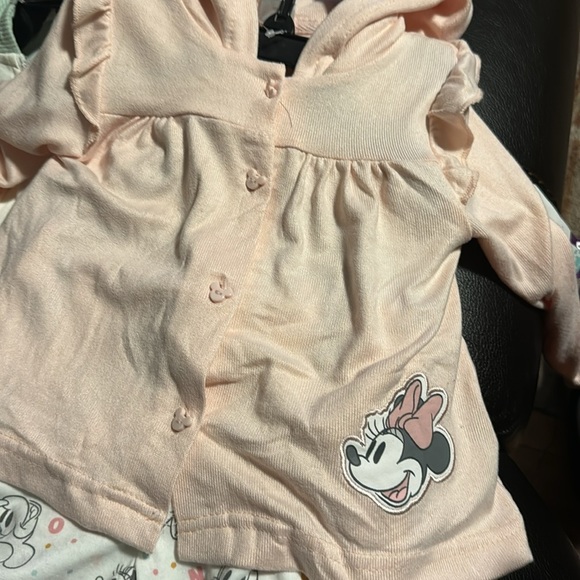 Kids Minnie Infant 5-piece Layette Set 24 Months Minnie Mouse - Picture 7 of 7